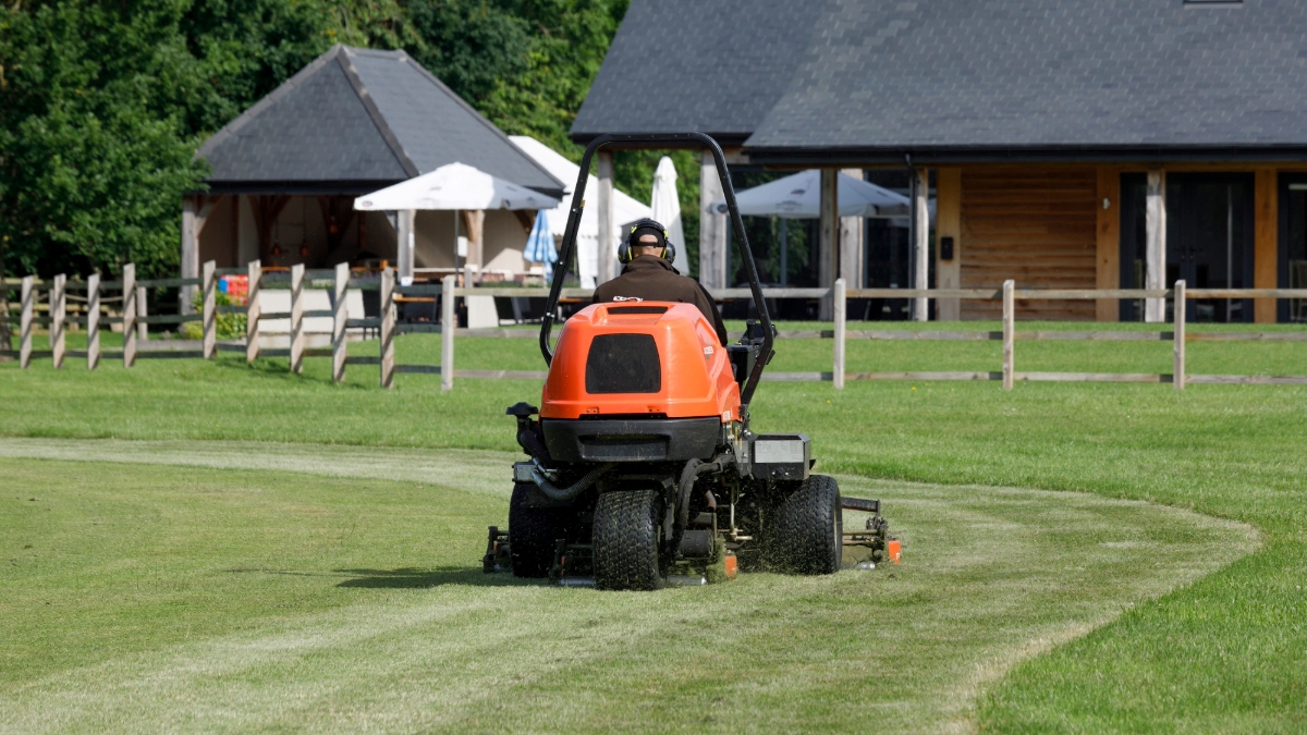 AR321 | Golf | Jacobsen